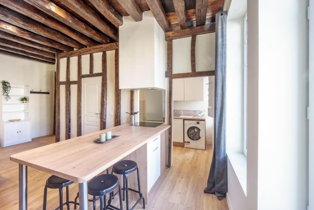 Oasis Du Confort Appartement Châteauroux Buitenkant foto